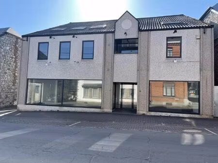 surface commerciale à louer à beauraing (vbc12825)