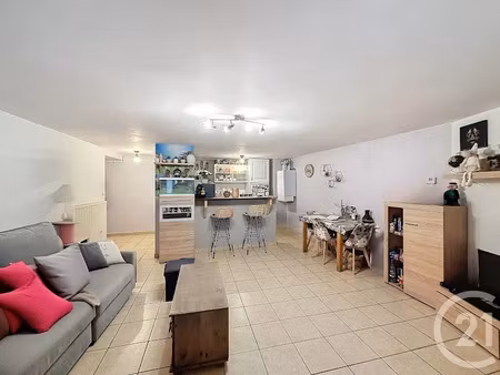 vente appartement 2 pièces 53.05 m² à le puy-en-velay (43000)  89 900 €