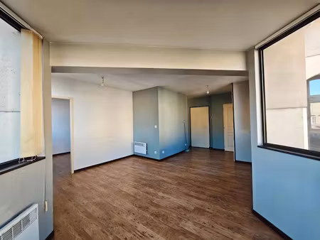 vente appartement 2 pièces 41 m² à mazamet (81200)  49 000 €