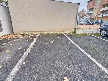 vente parking 12 m² à vichy (03200)  9 900 €