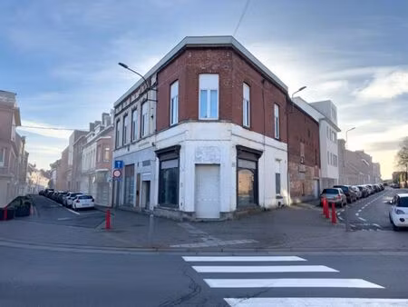 maison de commerce dans le centre ! enorme potentiel ! surfa