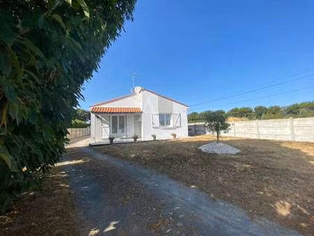 vente maison à villeneuve-en-retz (44580) : à vendre / 135m² villeneuve-en-retz