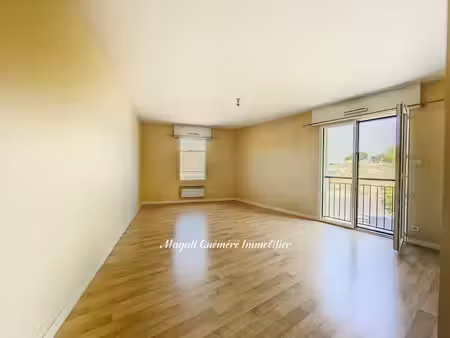 bel appartement t2 - 56 m² - montfort sur meu - accès gare de rennes en 20 min !