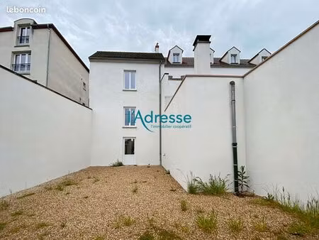 bureaux 60 m² meulan en yvelines