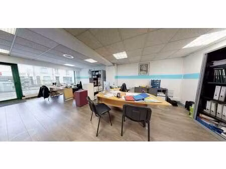location bureau 232 m² à quimper (29000)