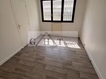 bureaux 180 m²