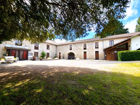 commerce à vendre à condac (16700) - charente