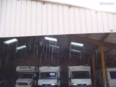 garage stockage hivernage camping car