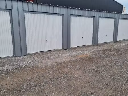 box depot garage extérieur