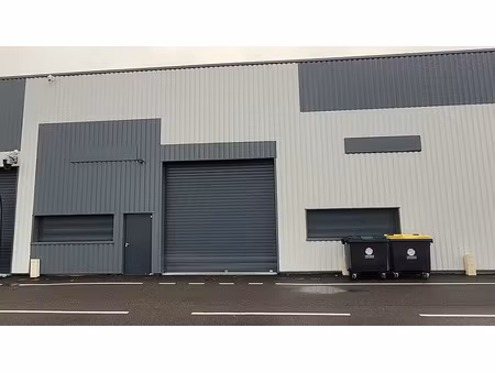 location local d'activités bapeaume les rouen 375 m²