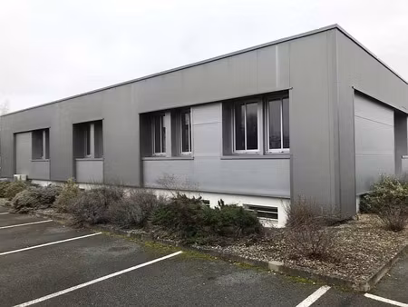 vente local d'activités chasseneuil du poitou 645 m²