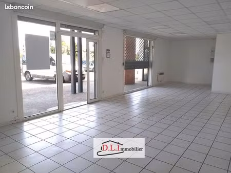 local commercial 65 m² moissac
