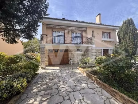 vente maison 7 pièces 135 m² à combs-la-ville (77380)  349 900 €