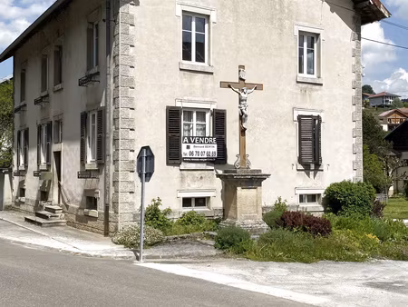 maison les gras frontiere suisse