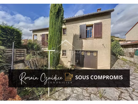 plain pied type 4 de 92 m2 sur son terrain de 654 m2