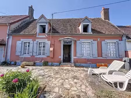 vente maison 6 pièces 126 m² à saint-pierre-les-etieux (18210)  69 900 €