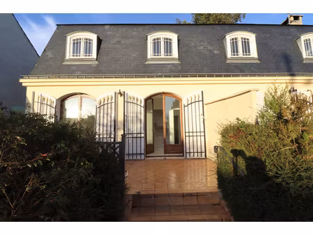 maison à louer - les-essarts-le roi