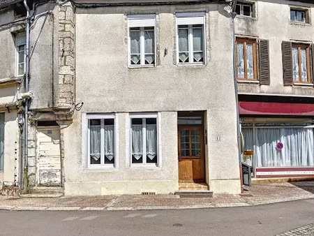 vente maison 4 pièces 110 m² à saulieu (21210)  110 000 €