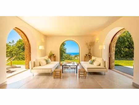 villa de 6 pièces de luxe en location pigna  france