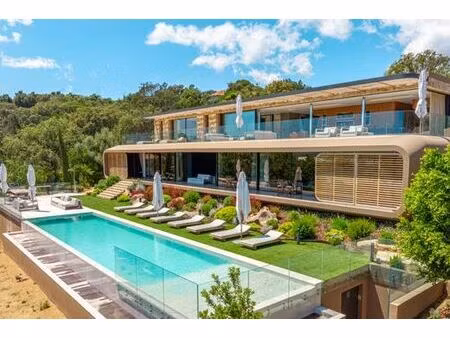 villa de luxe de 8 pièces en location sainte-lucie de porto-vecchio  france