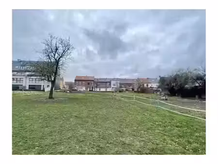 terrain à vendre de 2703 m² à châtelet (vam27037)