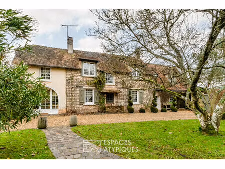 ancienne ferme du 19ème réhabilitée avec dépendances et poolhouse