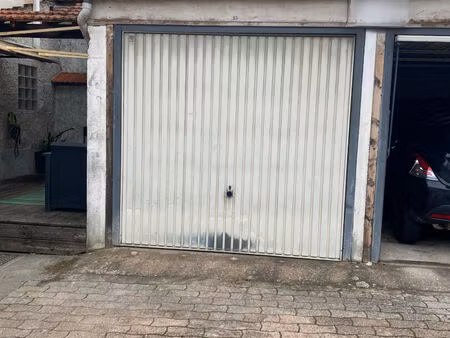 tassin  plein centre  box / stockage