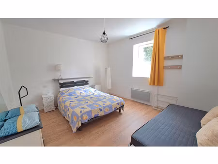 appartement avec jardin et parking privés. dpe 'd'