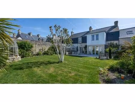 maison avec terrasse saint-vaast-la-hougue (50)