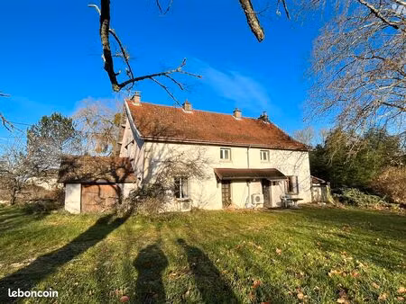 appartement 8 pièces 207 m²