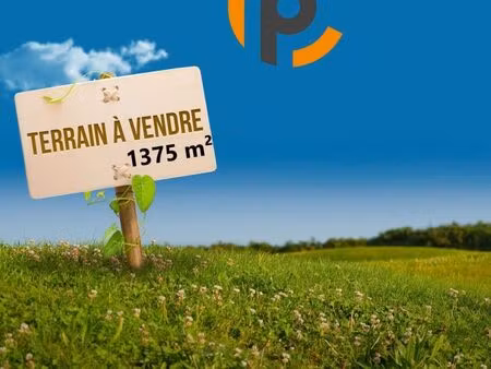 terrain 1375 m² plescop