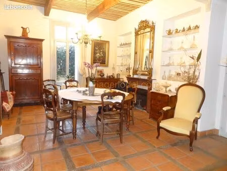 maison de ville en viager 7 pièces 400 m²