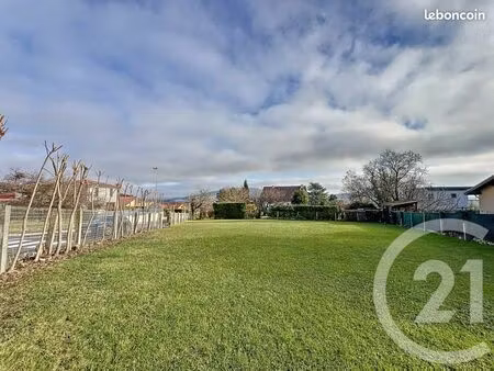 terrain 836 m² cournon d auvergne