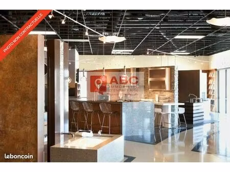 local commercial 355 m²
