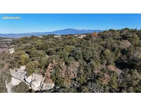 terrain 8200 m² venasque