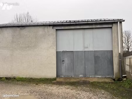 local d'activités 70 m² dargnies