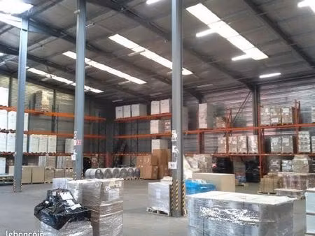 local industriel 3 200 m²