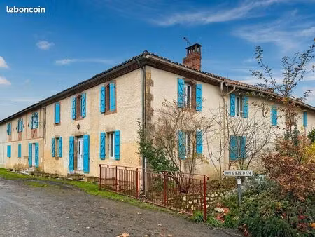 immeuble 585 m² riguepeu