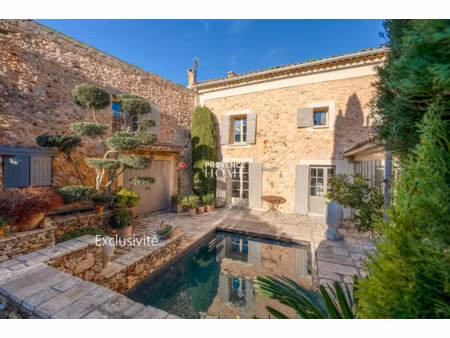 vente maison 7 pièces 200 m² à gargas (84400)  780 000 €