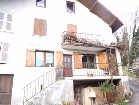 allevard : maison 4 pieces 93m²- dependances - terrain 629m²