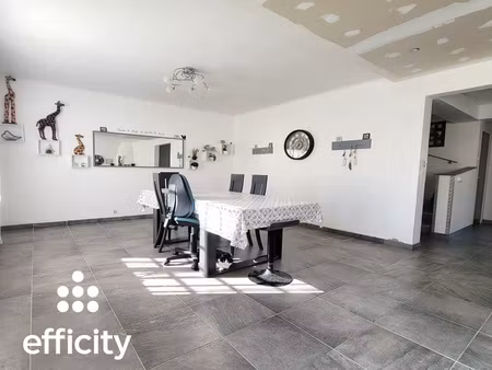 maison 8 pièces - 187 m²