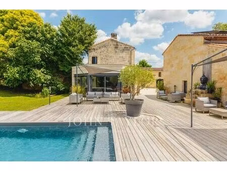 maison de luxe de 16 pièces en vente à prignac-et-marcamps  france