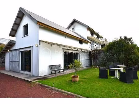 demeure de 180 m² à le tampon