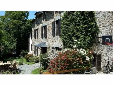 vente maison 12 pièces 285 m² naucelles (15250)