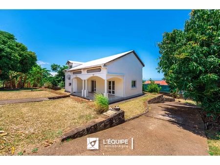 villa type f4/5 avec garage dans les bas de la bretagne