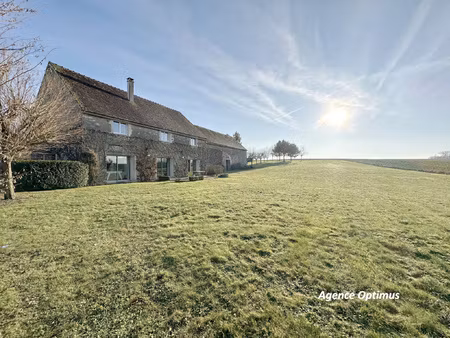 propriété d'exception style loft au coeur de la campagne