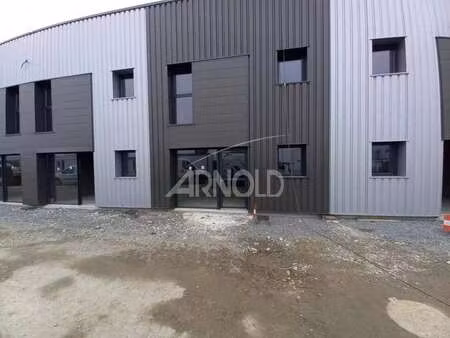 location bureaux et commerces à guérande (44350) : à louer / 158m² guérande