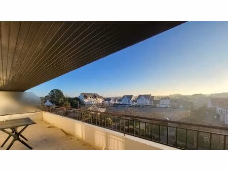 appartement coeur de quimiac avec belle vue dégagée