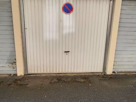 garage proche gare villefranche