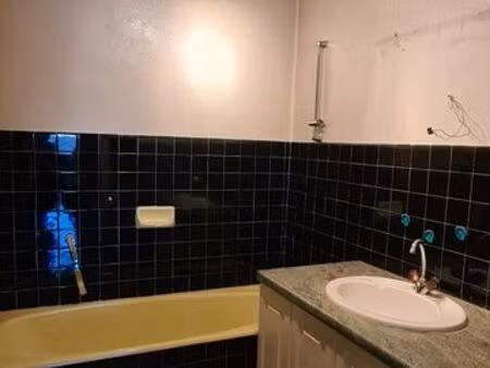 f3 70 m² à renover